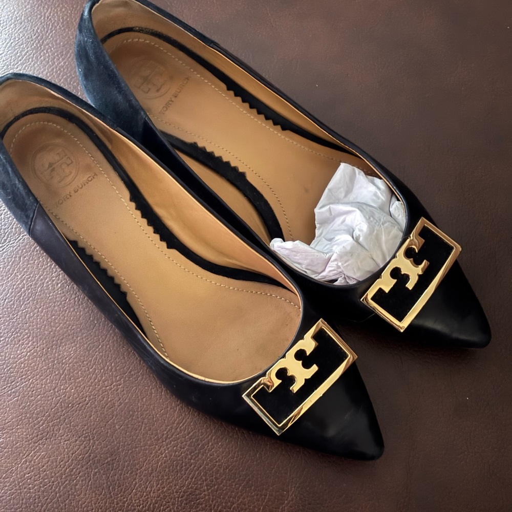 Tory Burch Black Loafers with Gold Accent